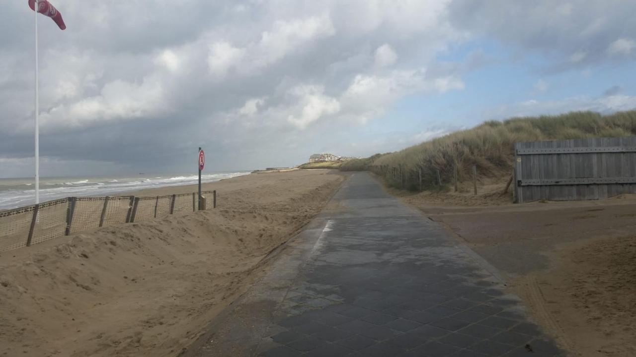 Studio With Sea View And Panoramic View In Bredene Buitenkant foto