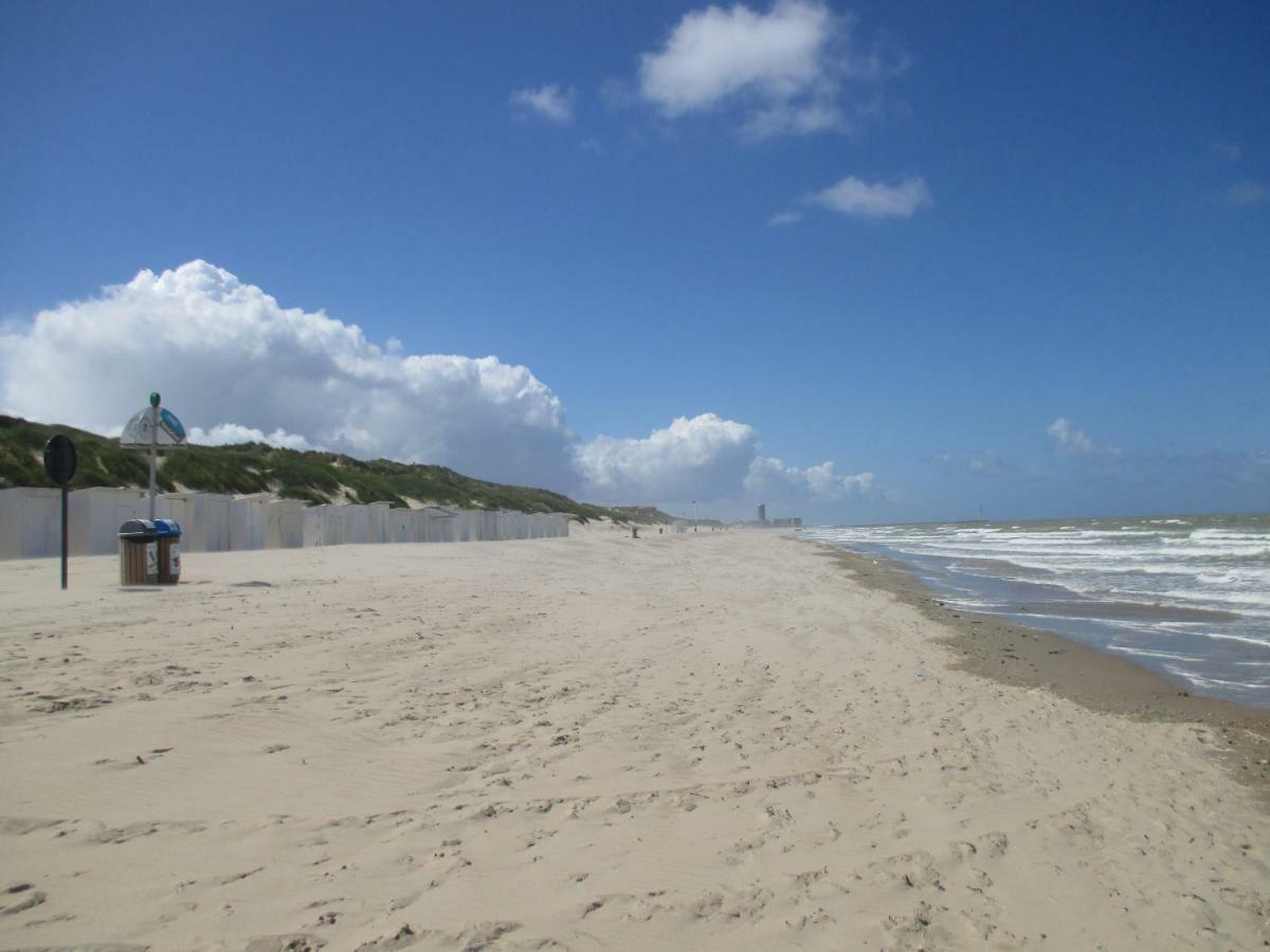 Studio With Sea View And Panoramic View In Bredene Buitenkant foto